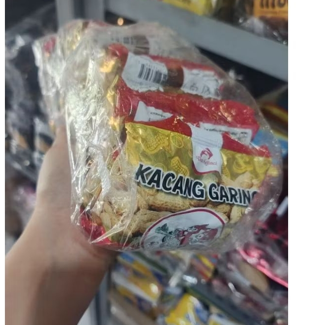 

(ABDILA) Kacang Kulit Dua Kelinci