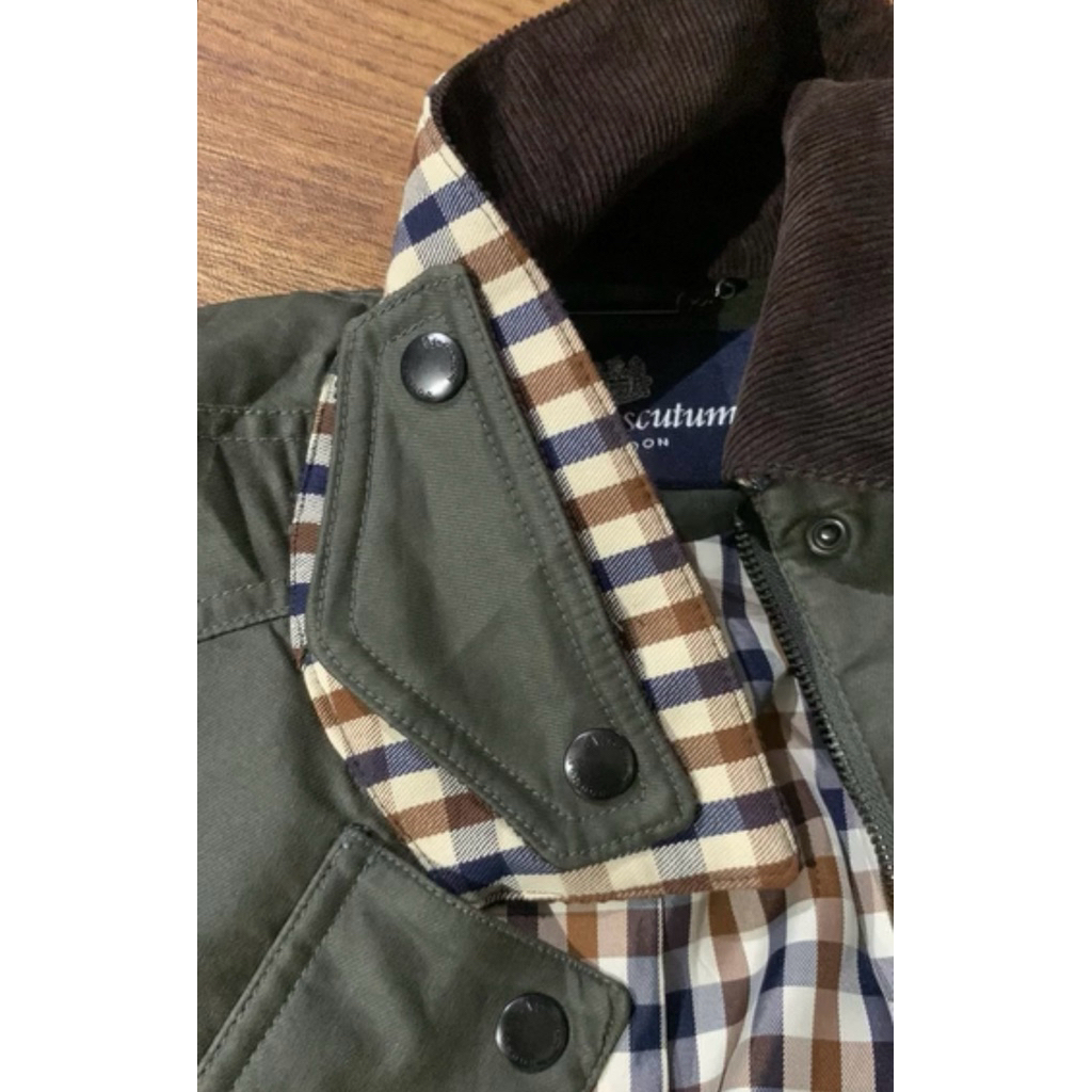 Jaket Aquascutum