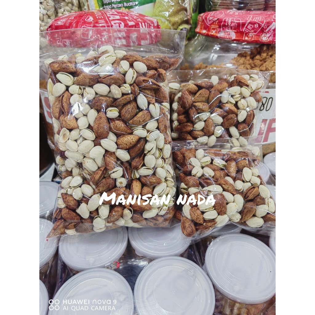 

MixNuts Pistachio Almond Kulit 500 Gr