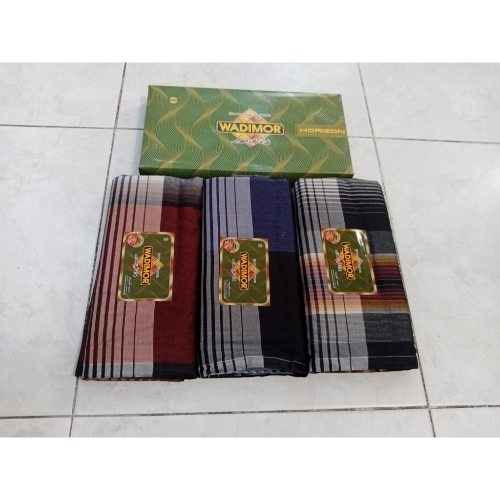 sarung wadimor horizon,sarung motif kotak