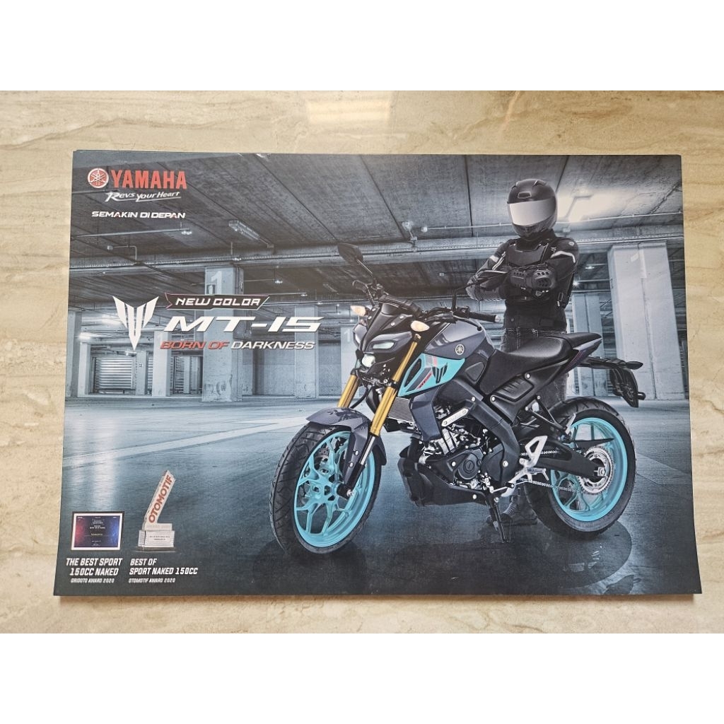 brosur katalog motor yamaha mt 15 2022 flyer