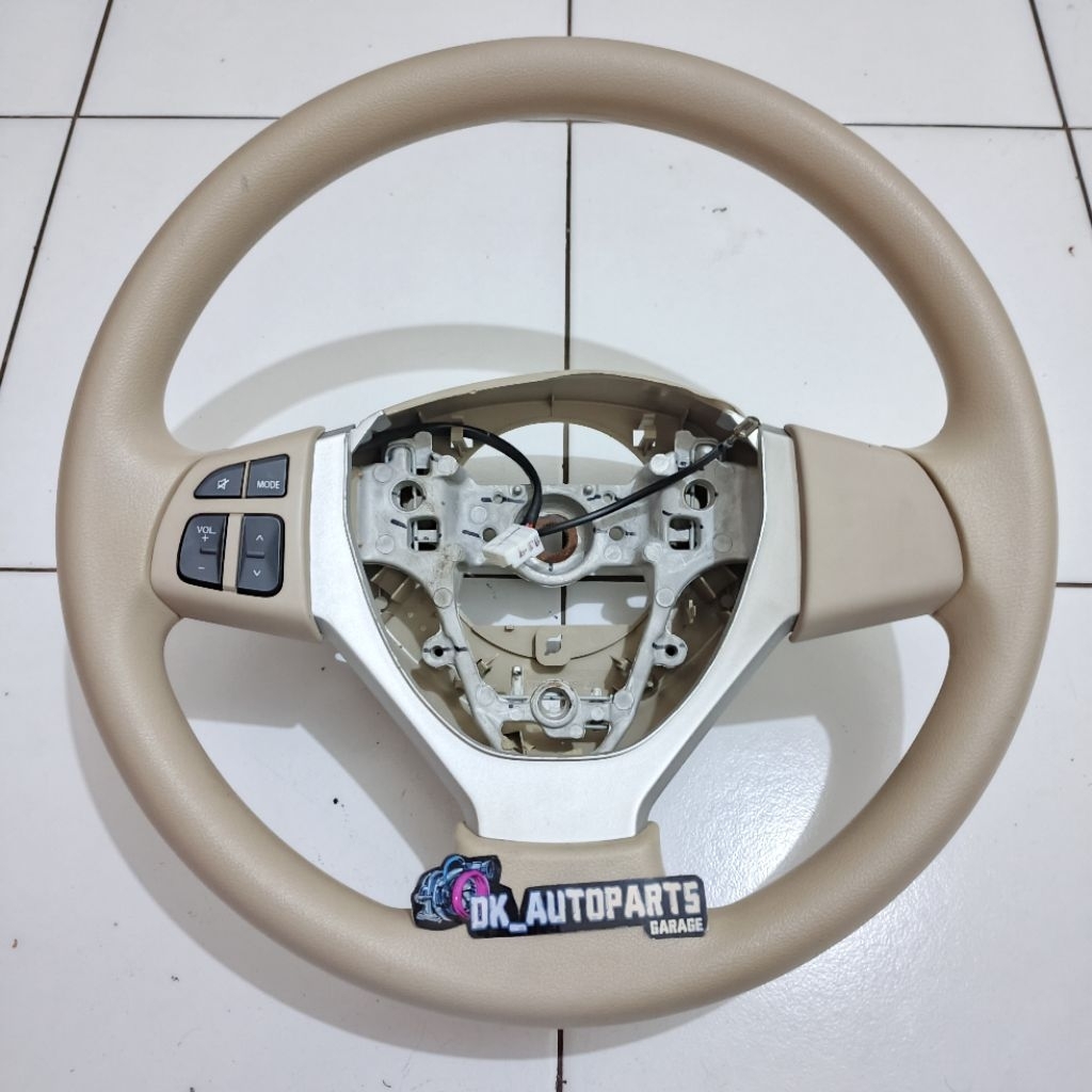 Stir Suzuki ERTIGA include tombol audio