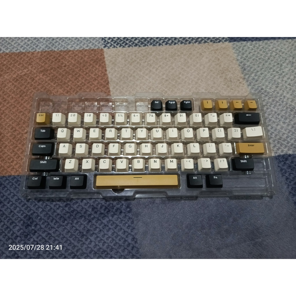Keycaps Tri Tone PBT Double Shot OEM Profile 6x Keys Keyboard Mechanical 65% VortexSeries GT65 Byon