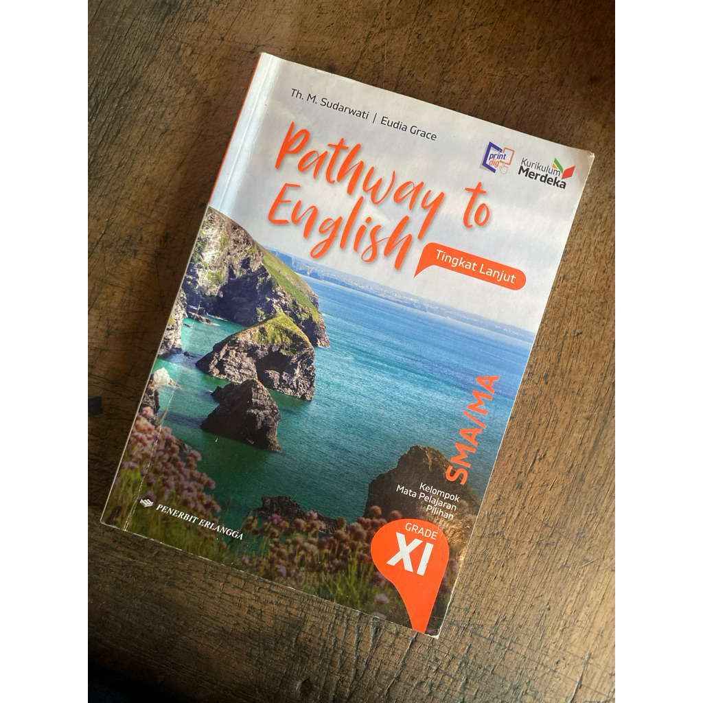 pathway to english kelas 11 - erlangga (bekas)