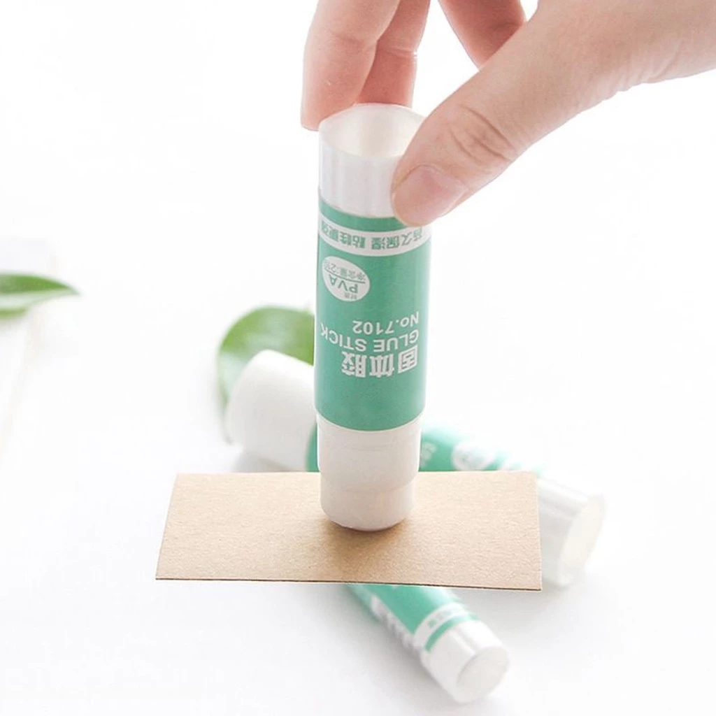 

YS28 Lem Glue Stick Putih / Lem Kertas Batangan 9gr