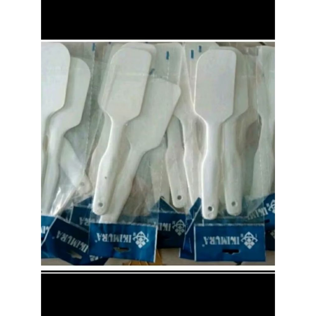 

Sepatula plastik ikimura/ butter cream