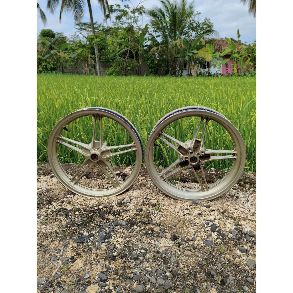 Velg Yamaha Vixion New / NVL Original Copotan