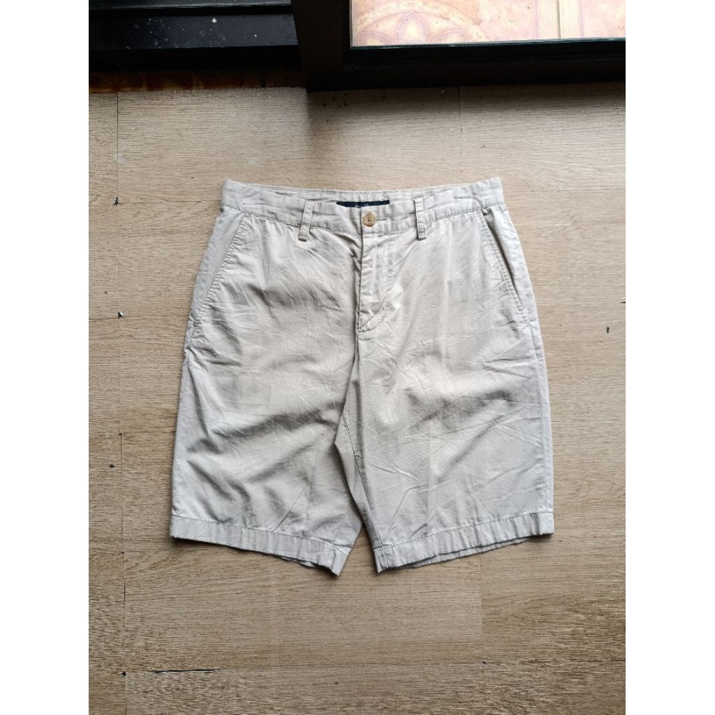 Celana pendek Topten