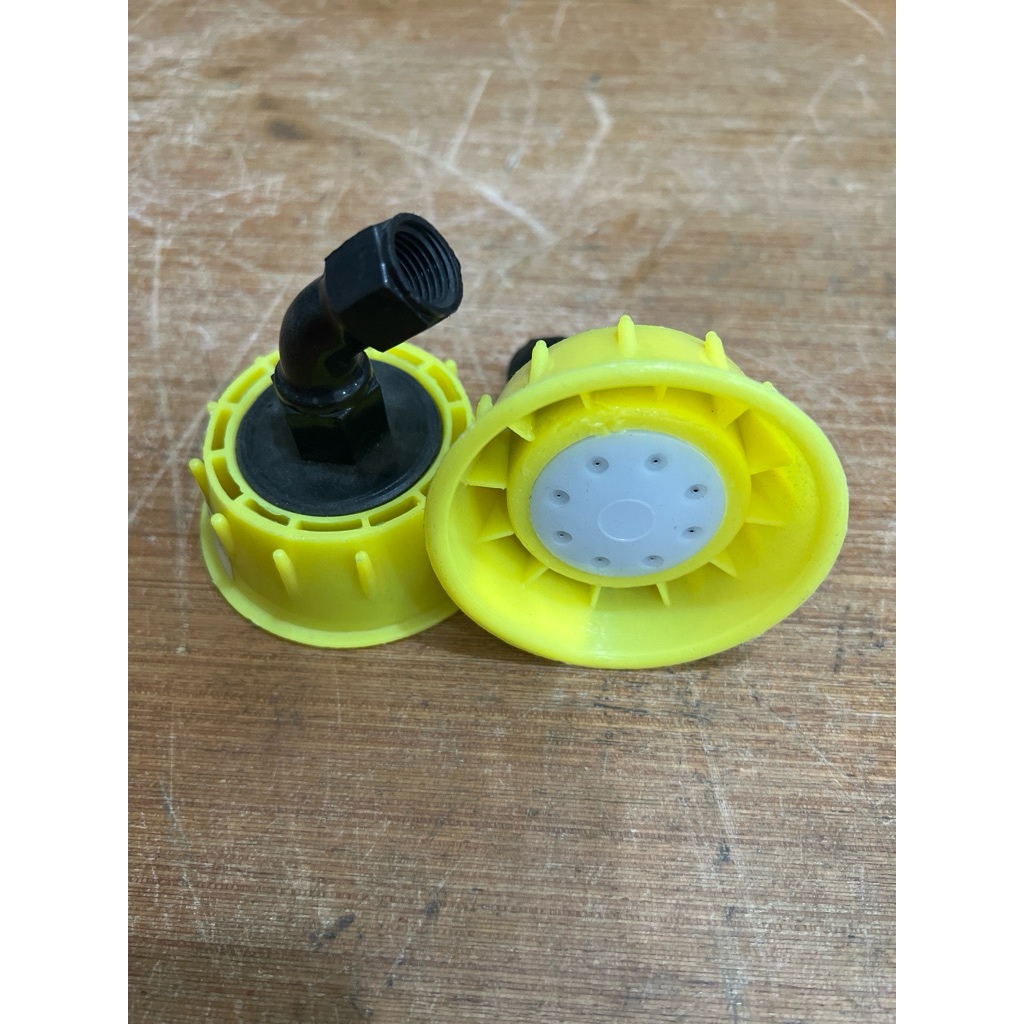Nozle Sprayer 8 Lubang drat dalam 14mm
