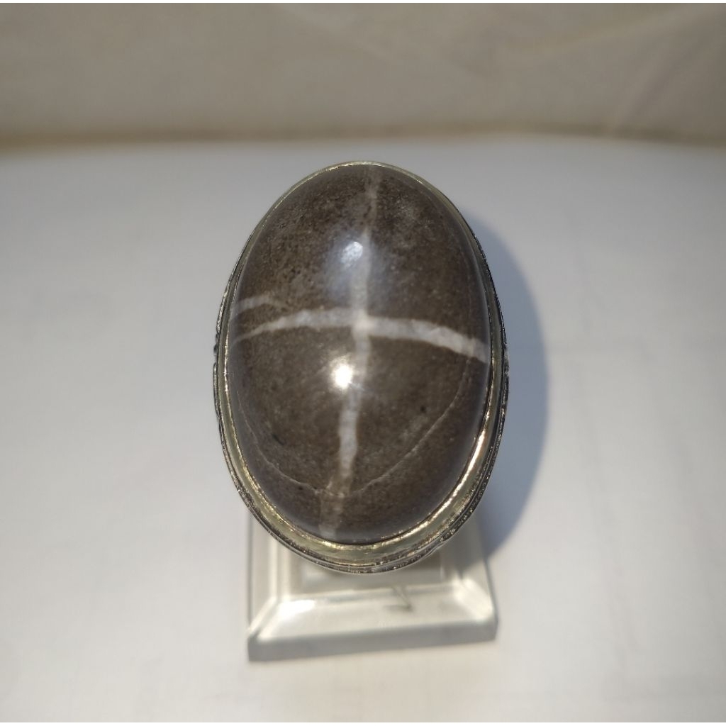 Batu tapak jalak kurung