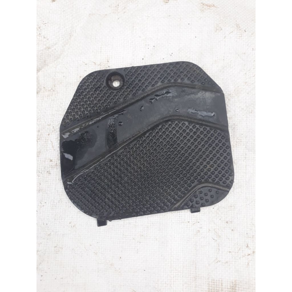 tutup accu box aki honda beat fi