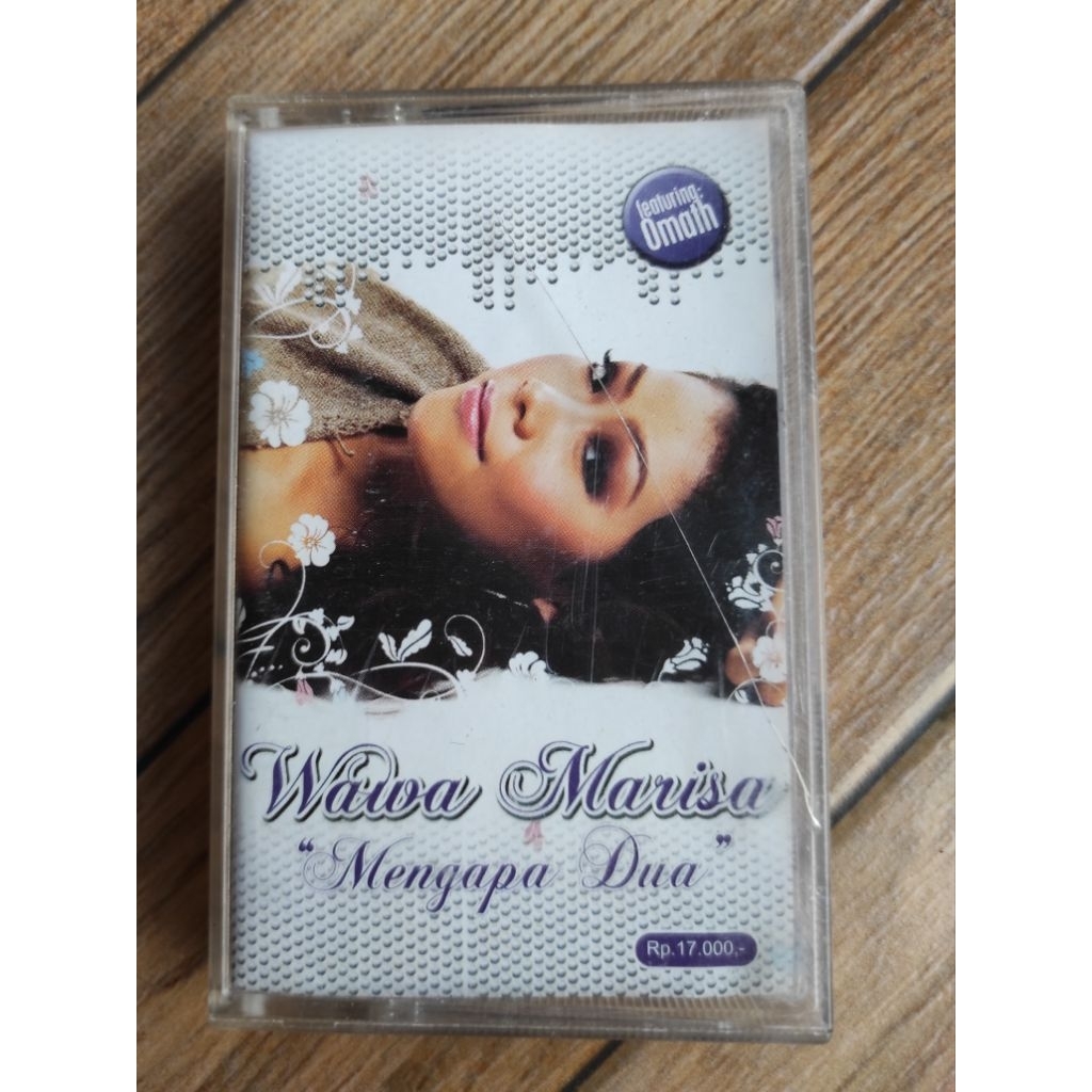 kaset pita WAWA MARISA "mengapa dua"