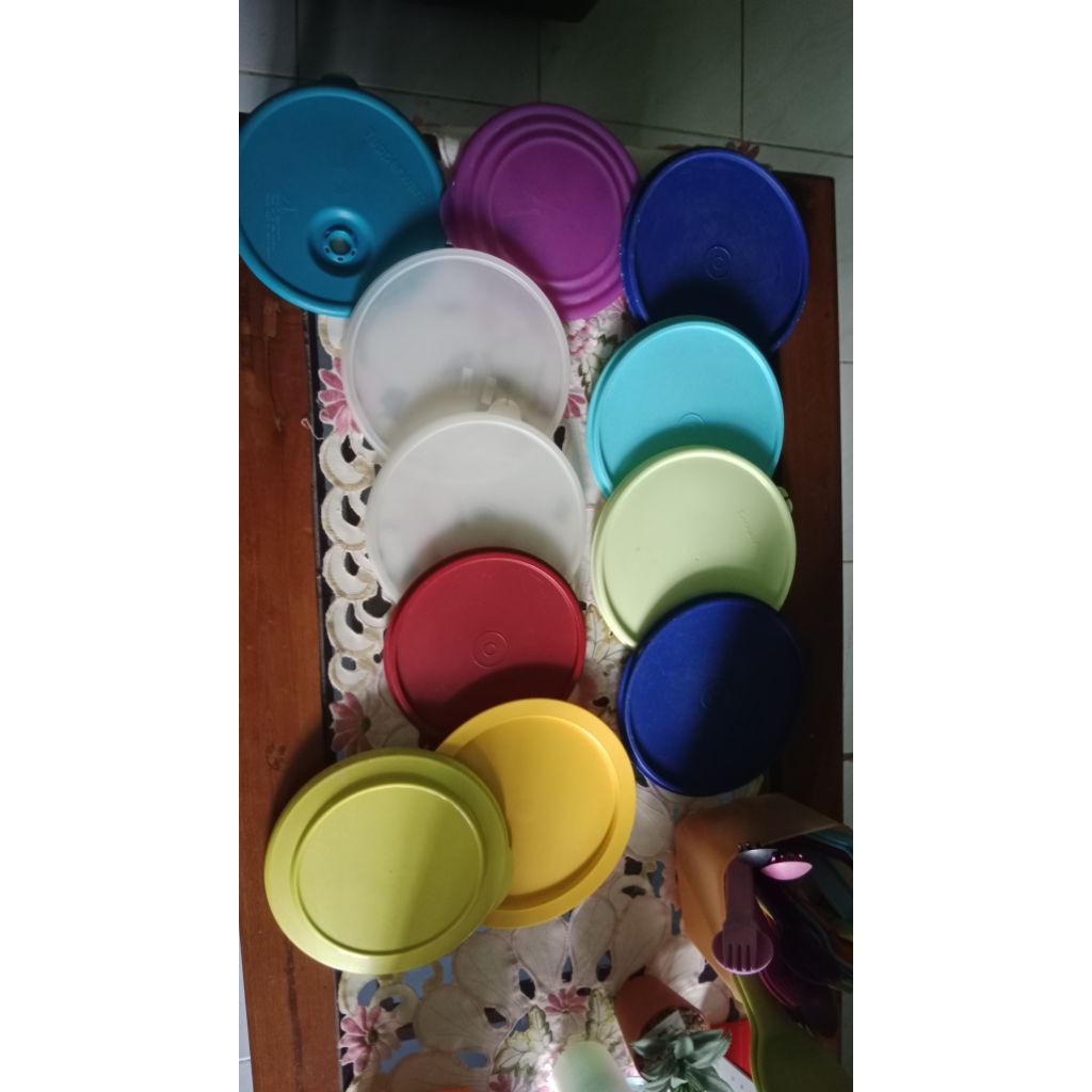 Tutup bulat Sedang Tupperware, Second, satuan 22k - 25k