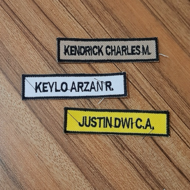 Bet Nama/Name Tag/Nama Dada Bordir Seragam Sekolah