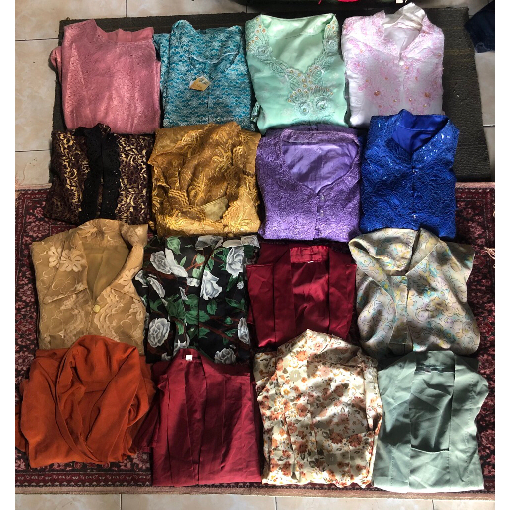 Kebaya jadul kutubaru//brokat//kartini