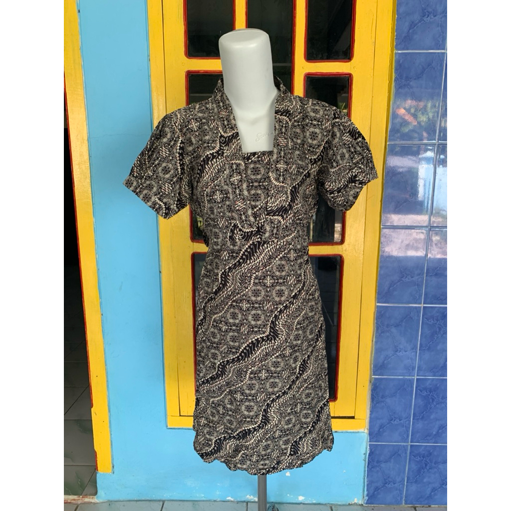 Preloved midi dress batik branded 35k