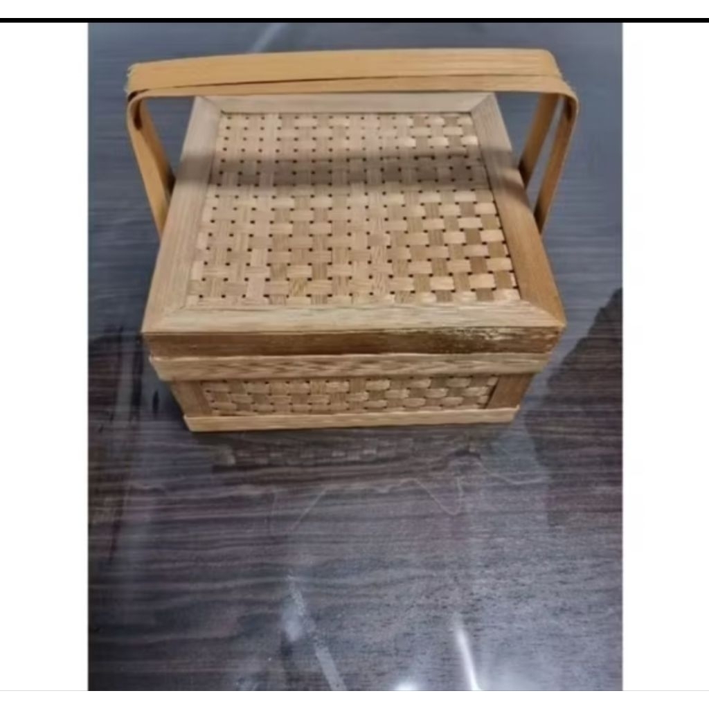 

keranjang hampers rotan 25 x 25cm