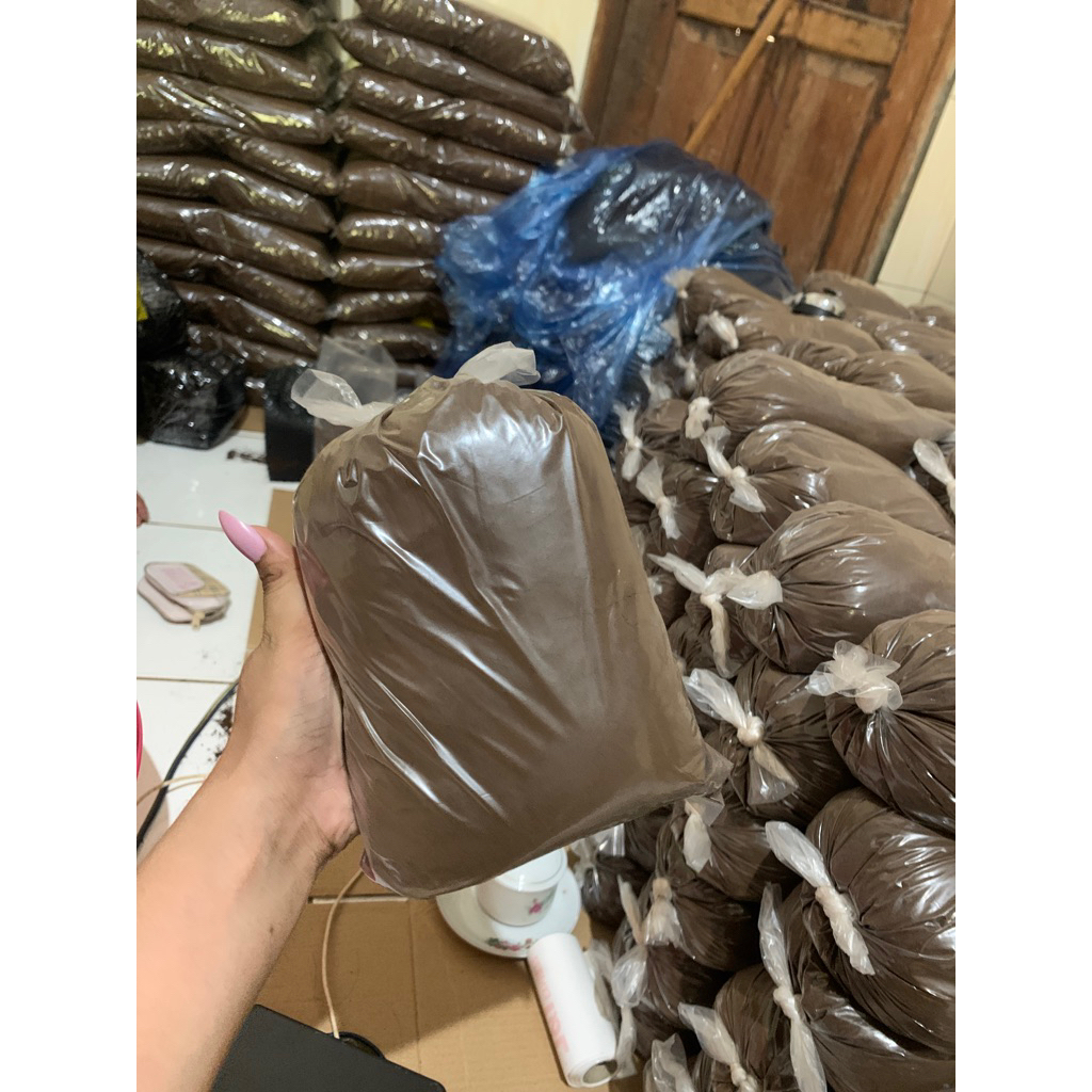 

Termurah Kopi Robusta 1kg(1000gram) khas Madura-Asli mantap-kopi Asli Madura