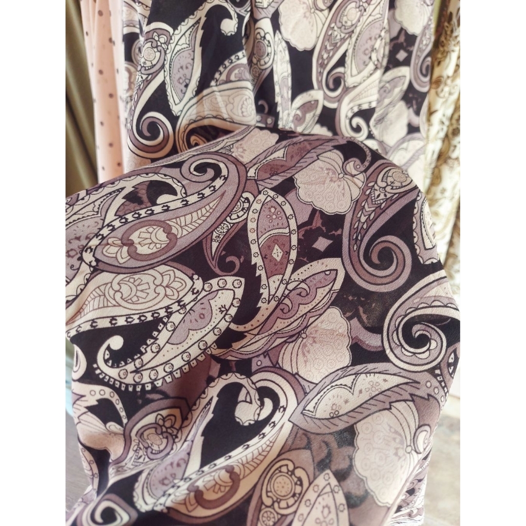 kain wolfis premium  - kain wolfis motif batik - kain wolfis meteran  - kain wolfis motif antik