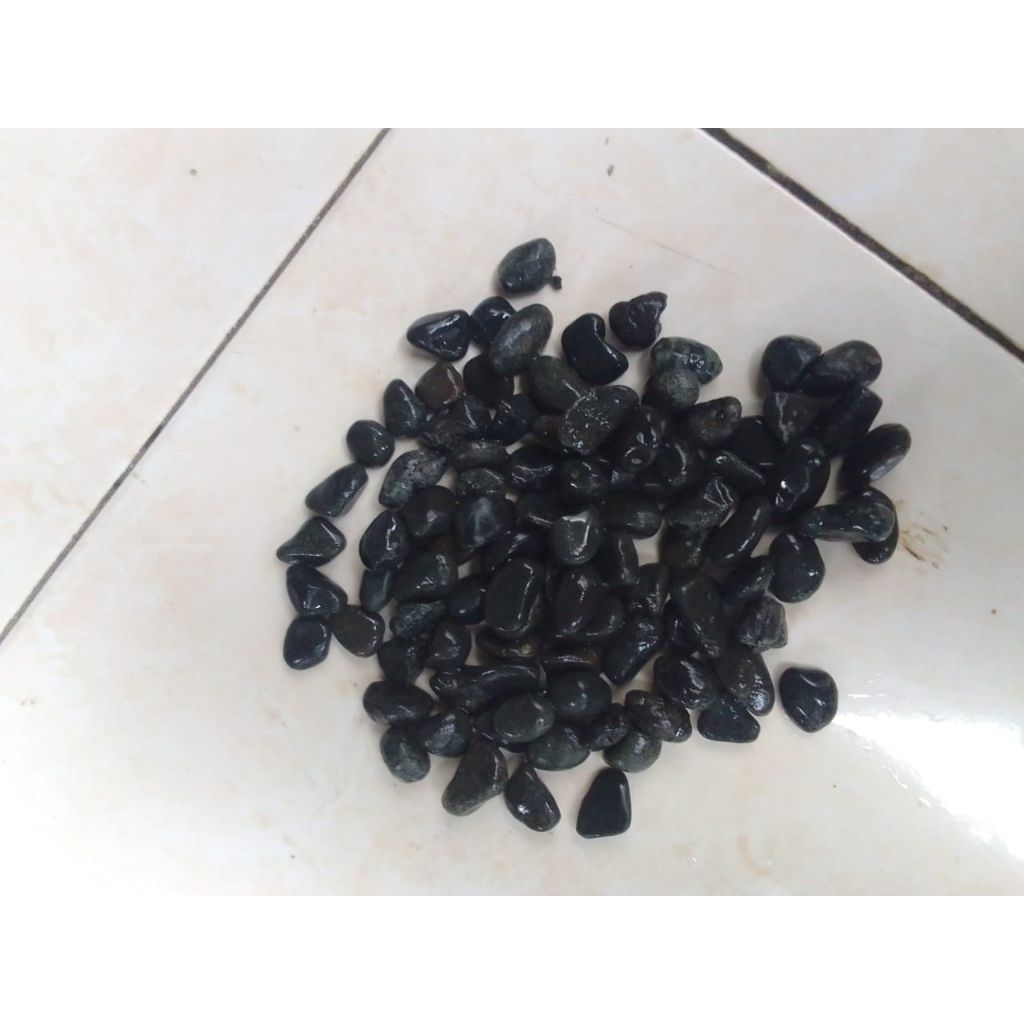 Louay_Idstore 10Kg Batu Krikil Hitam Sumbawa/Batu Alam Hitam Kecil/Batu Aquarium/Batu Sikat/Batu