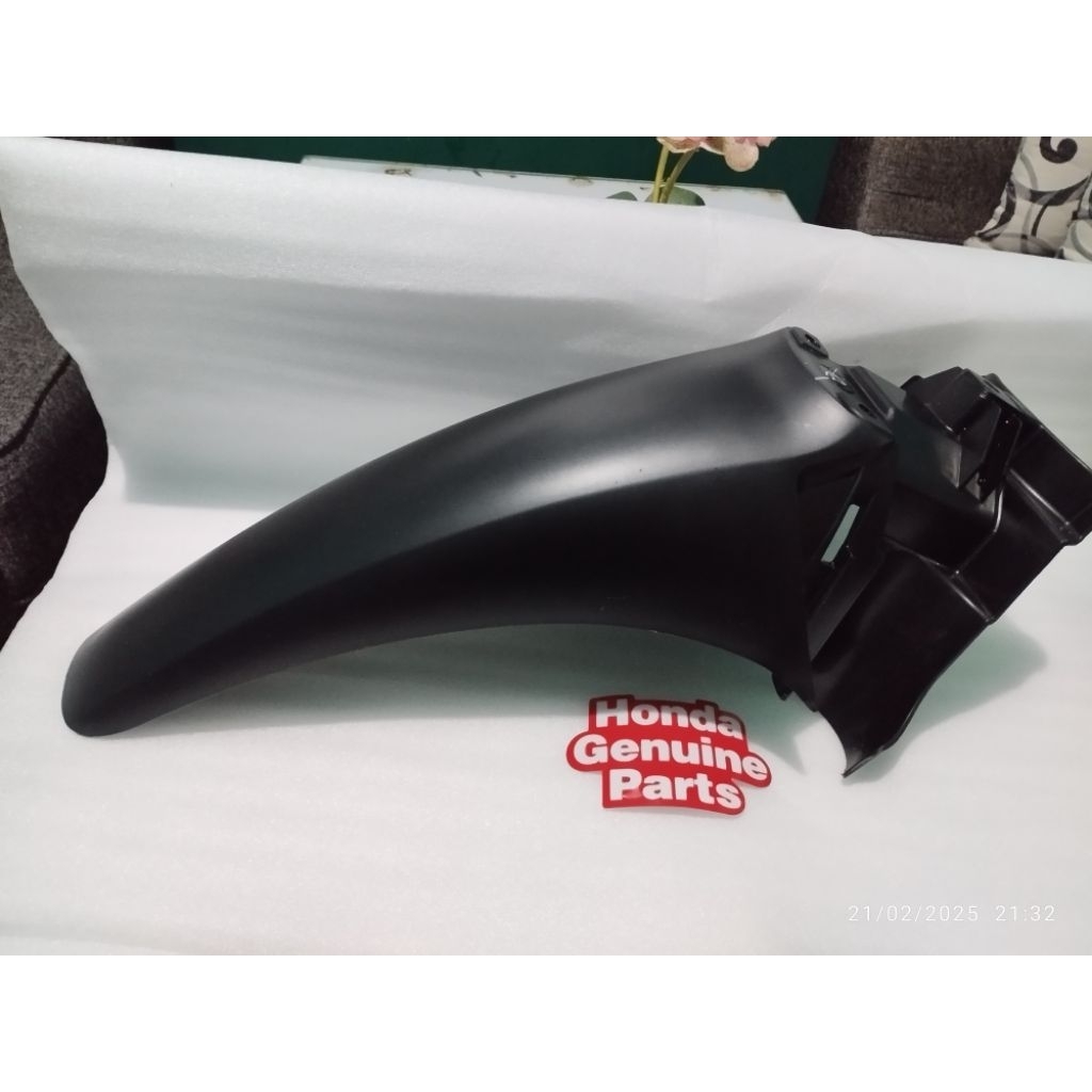 61200KTL690 / FENDER B RR SUPRA X 125 BATMAN KVL / SUPRA FIT NEW KTL