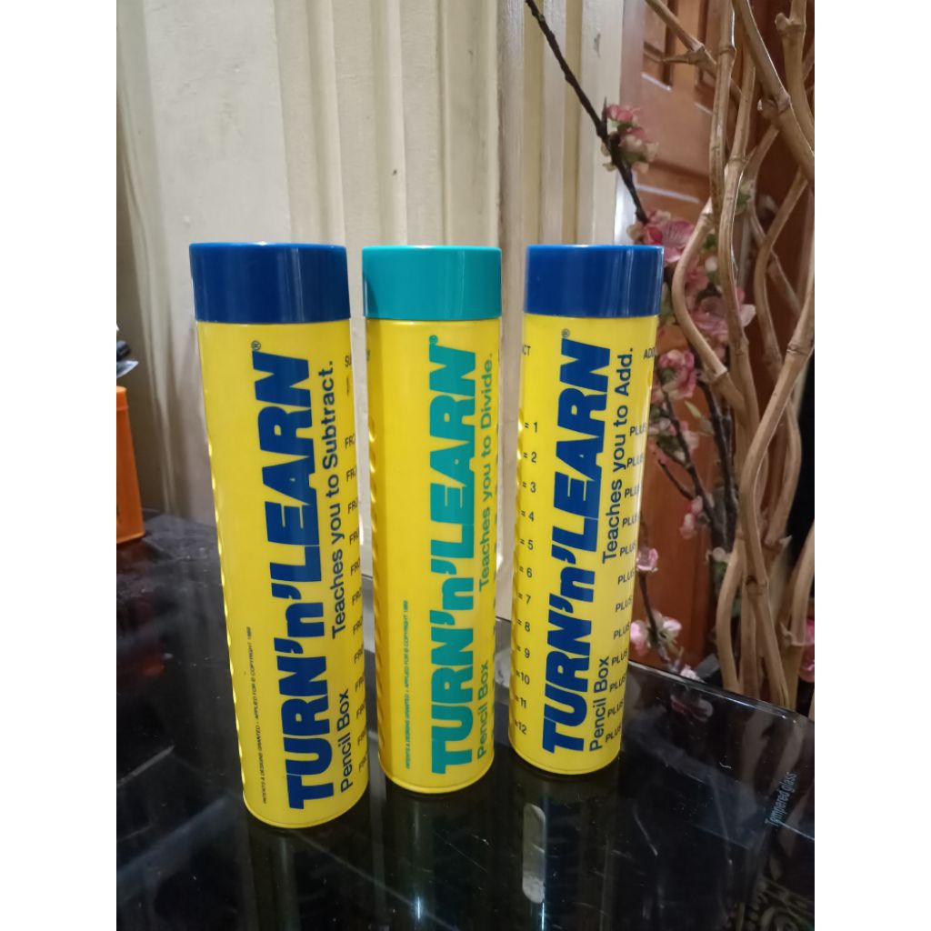 

Kotak Pencil / Edukasi Tupperware