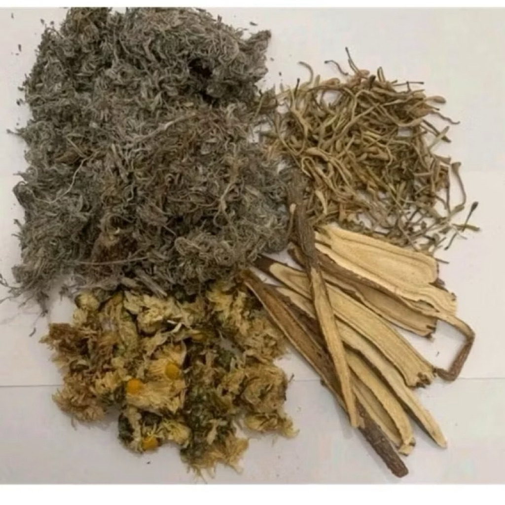 

LIANG TEH 4 macam utk panas dalam dan sariawan