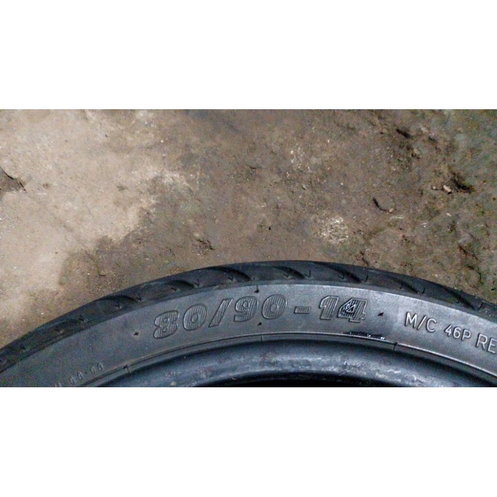 ban Michelin ring 14