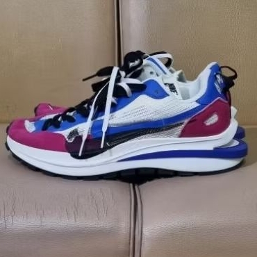 Sepatu Sneakers Sacai X Vaporwaffle 44 280 Vietnam