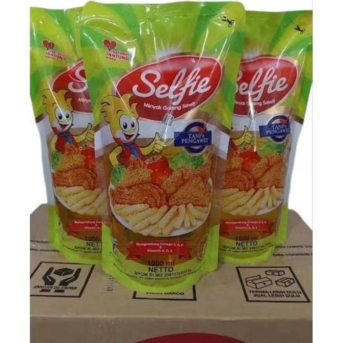 

Selfie Minyak Goreng 1 liter