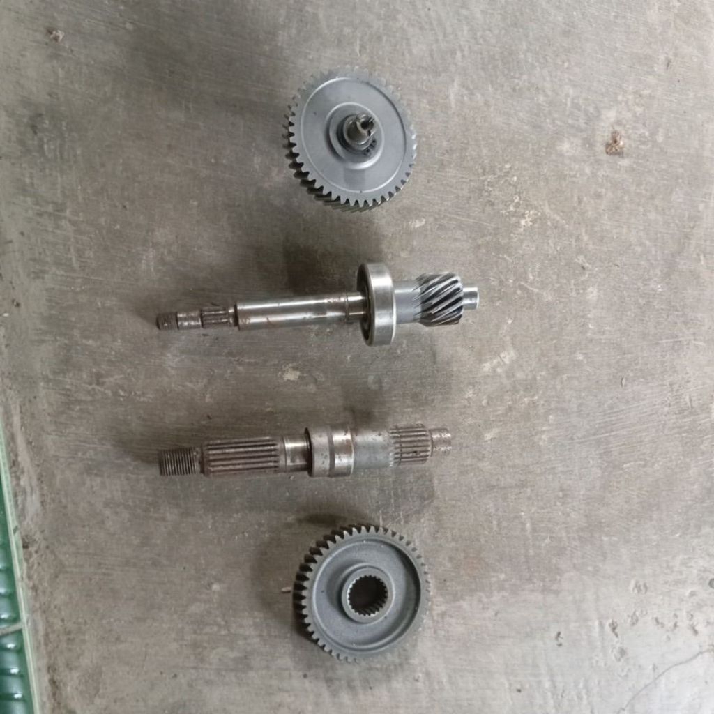 Gear gigi rasio Yamaha Xeon 44D