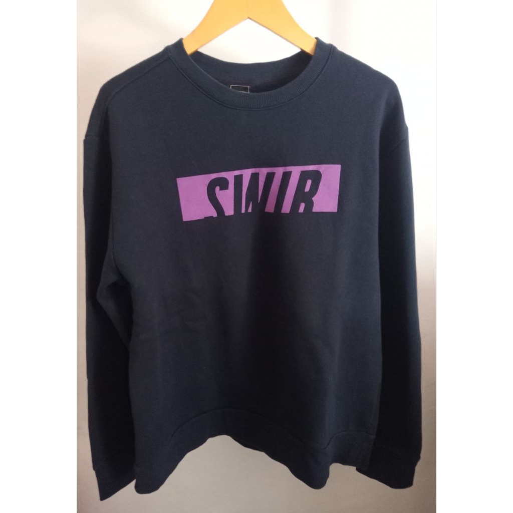 Crewneck Branded SWIB_Tebal-Masih Mulus