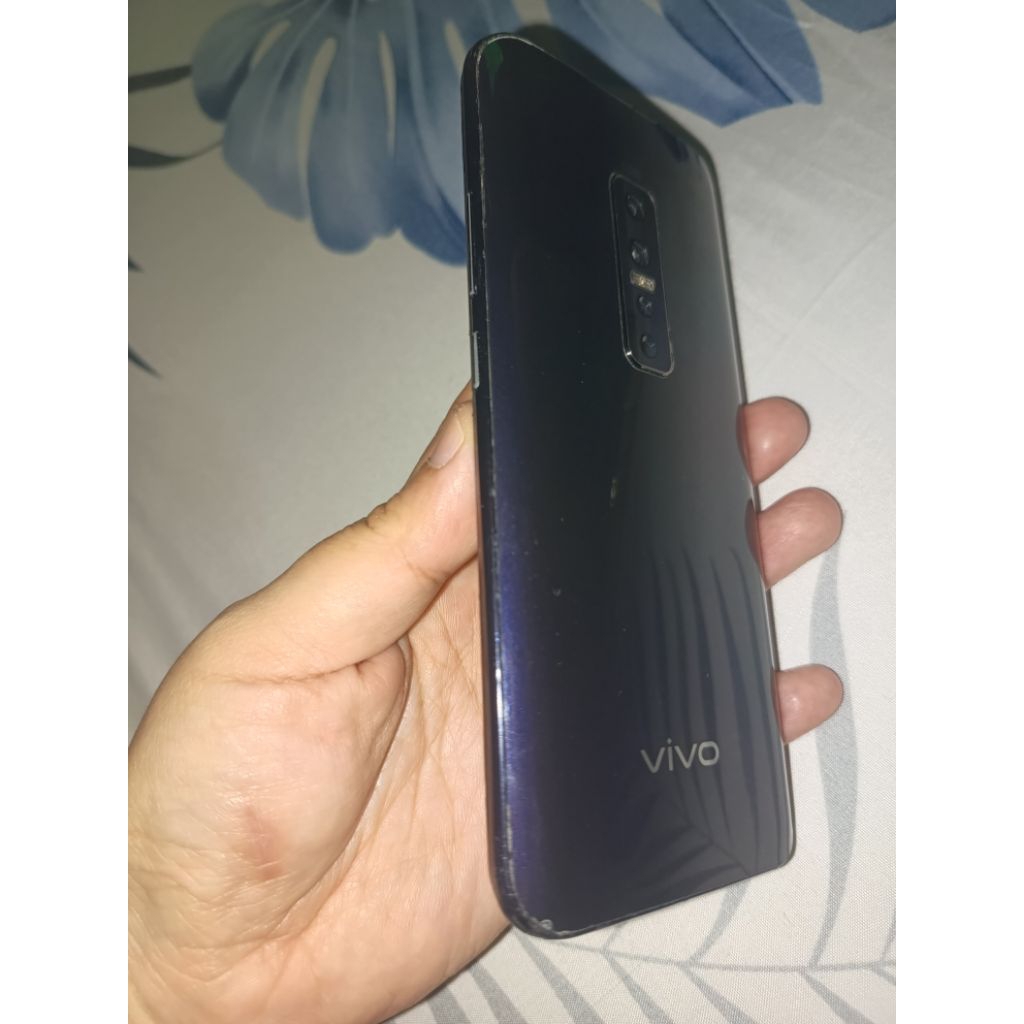 Hp vivo second, vivo V17 pro second, vivo 1910 Ram 8/128