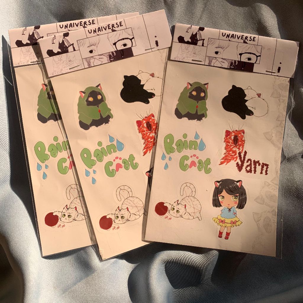

UNAIVERSE Sticker Pack Vinyl A6 - Seri Kucing (PawPawPow)