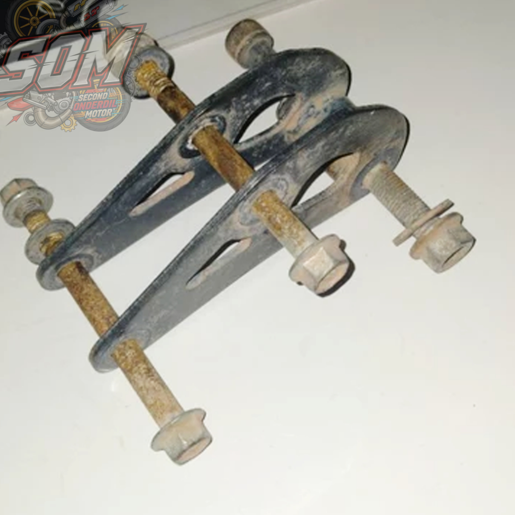 Bracket Dudukan Mesin Jupiter MX New 135 Seken Asli Original Sparepart Motor