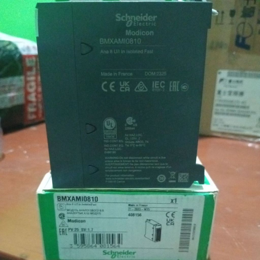 PLC SCHNEIDER BMXAMI0810 ORIGINAL