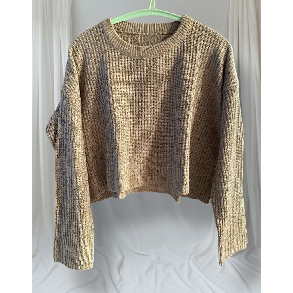 [PRELOVED] crop sweater rajut
