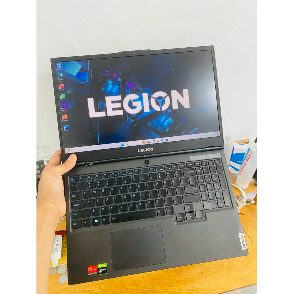 Lenovo Legion 5. Ryzen 7. ram 24/1000gb ssd. GTX 1650 Ti 4GB. mulus