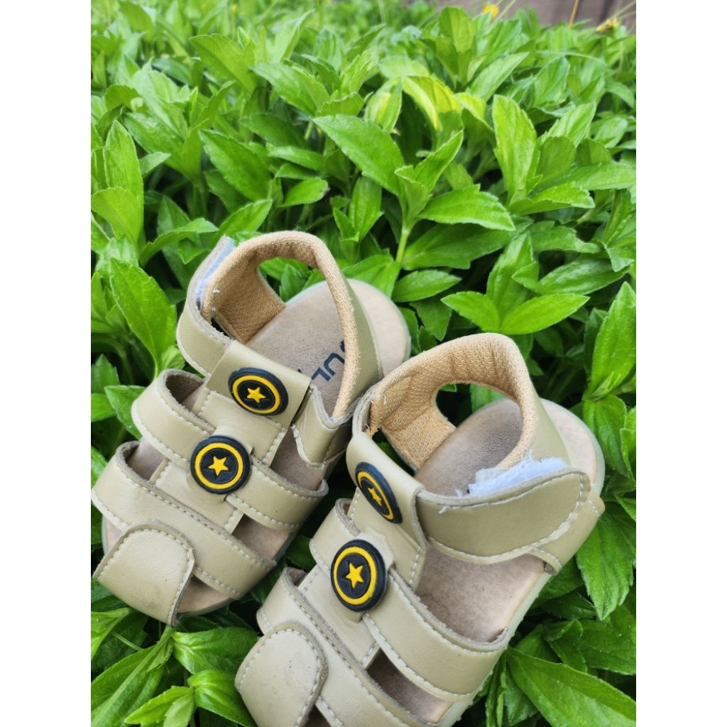 Preloved Sandal Anak Laki-Laki