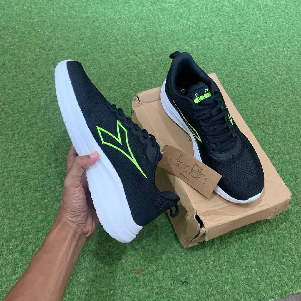 PROMO SEPATU RUNNING ORIGINAL DIADORA MARA M MURAH