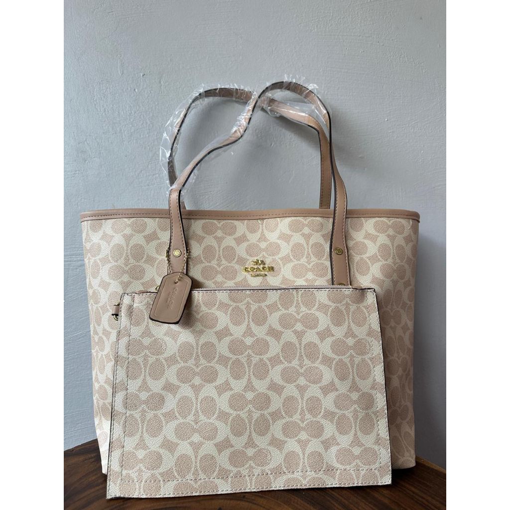 TOTEBAG SIGNATURE MEDIUM BY COACH | TOTEBAG ORIGINAL COACH MEDIUM