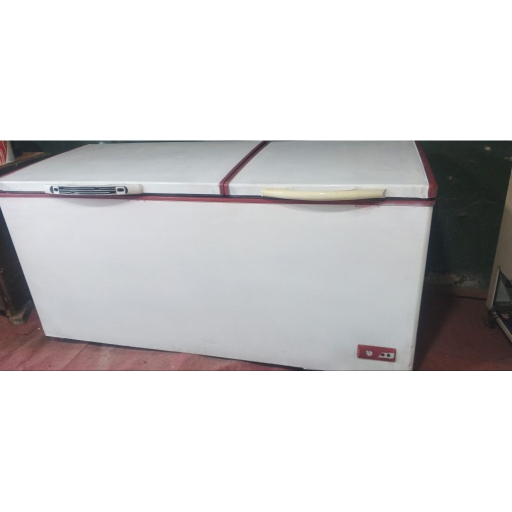 freezer box second 600L