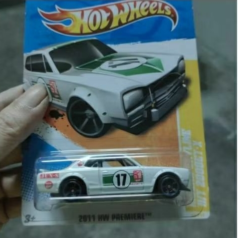 hot wheels Nissan skyline h/t 2000 gt-x 2011 premiere hakosuka putih first edition GTX not GT-R r32 