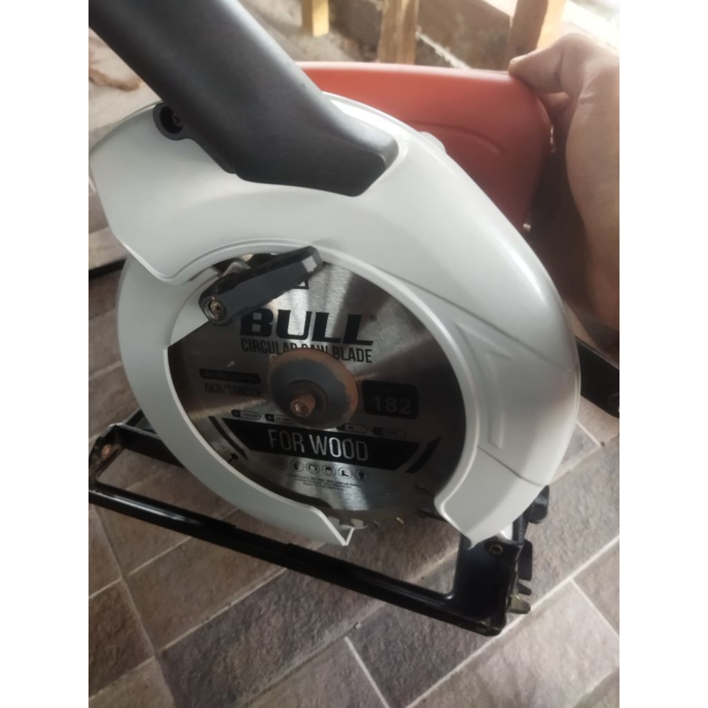 DCK Circular Saw - Mesin Gergaji 7 inch kabel (Second)