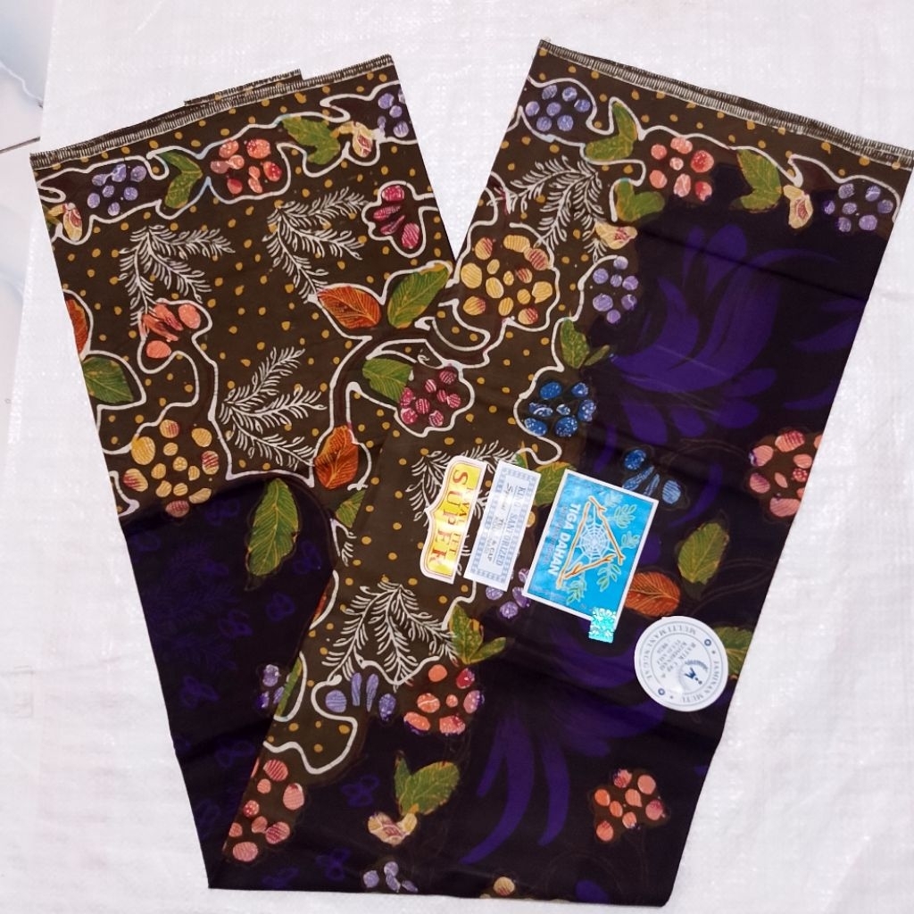 SARUNG WANITA TIGA DAHAN KLIR Kain Wanita kain terbaru kualitas original Pakain Wanita premium