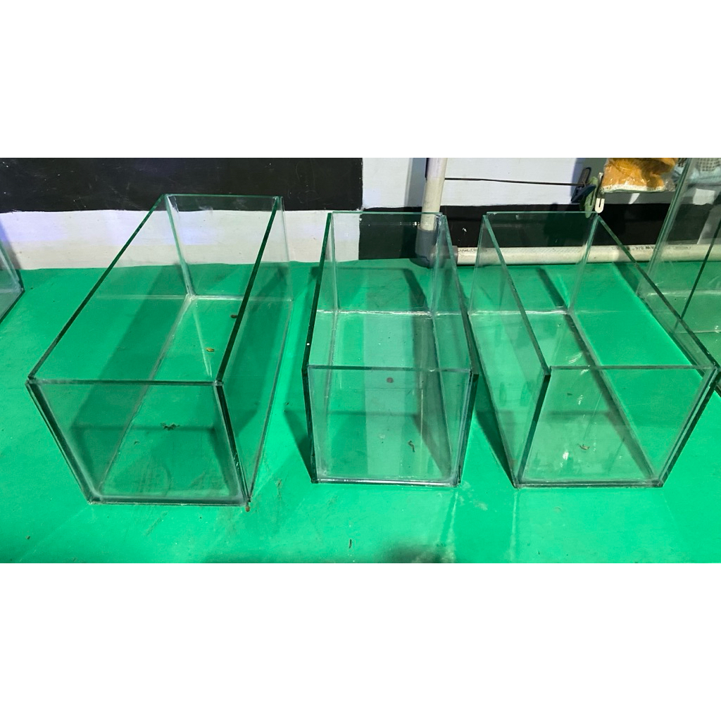 hiasan aquarium 30x15x15