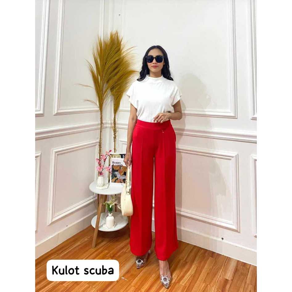 Celana Kulot / Celana Cutbai Merah putih