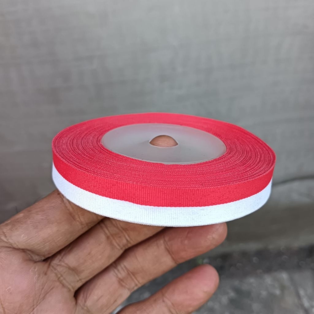 

Grosir Pita Kain MERAH PUTIH 1/2 inchi 20 yard 1 Roll Hiasan Ultah 17 Agustus Merdeka