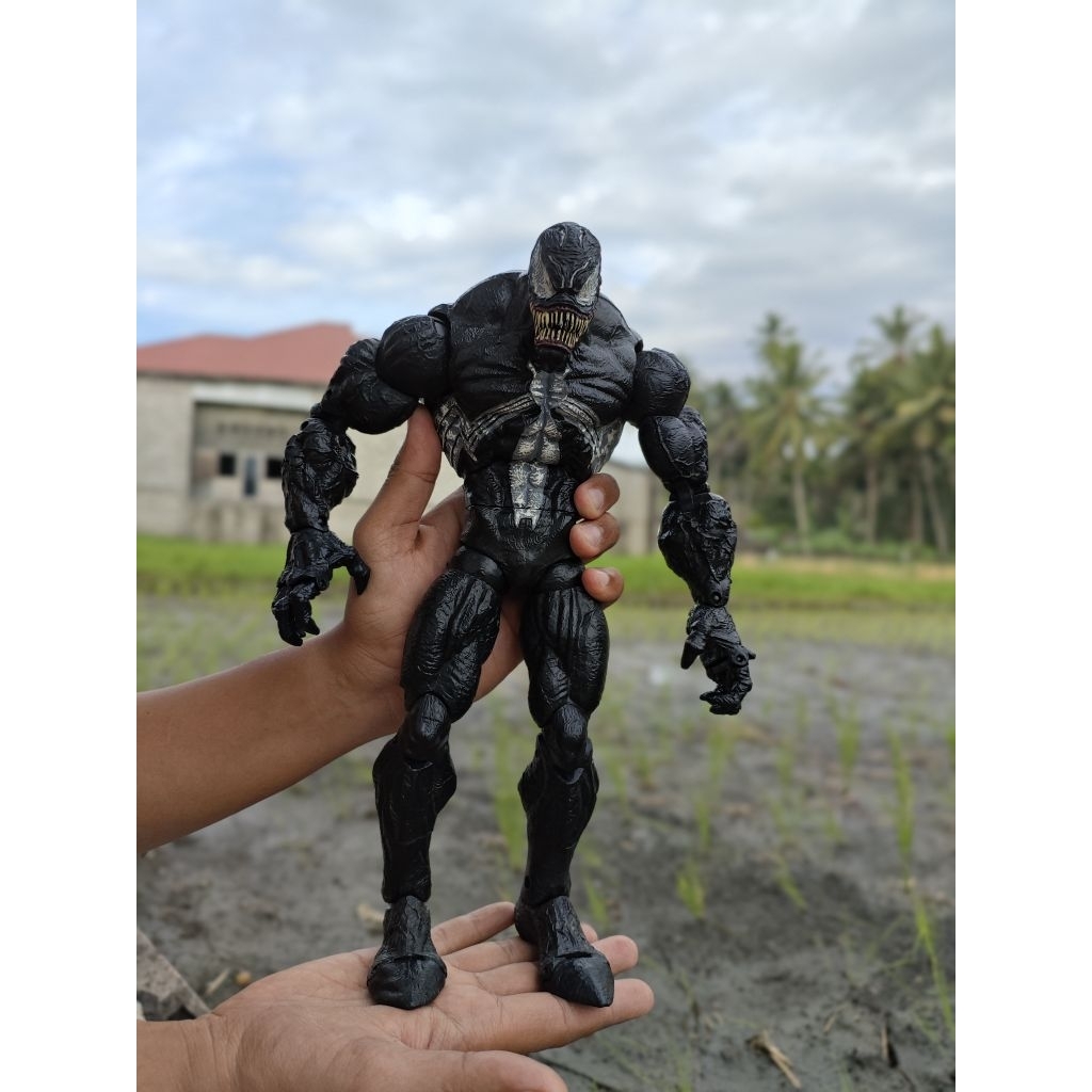 ICON MARVEL LEGENDS VENOM 12 INCH Lose pack