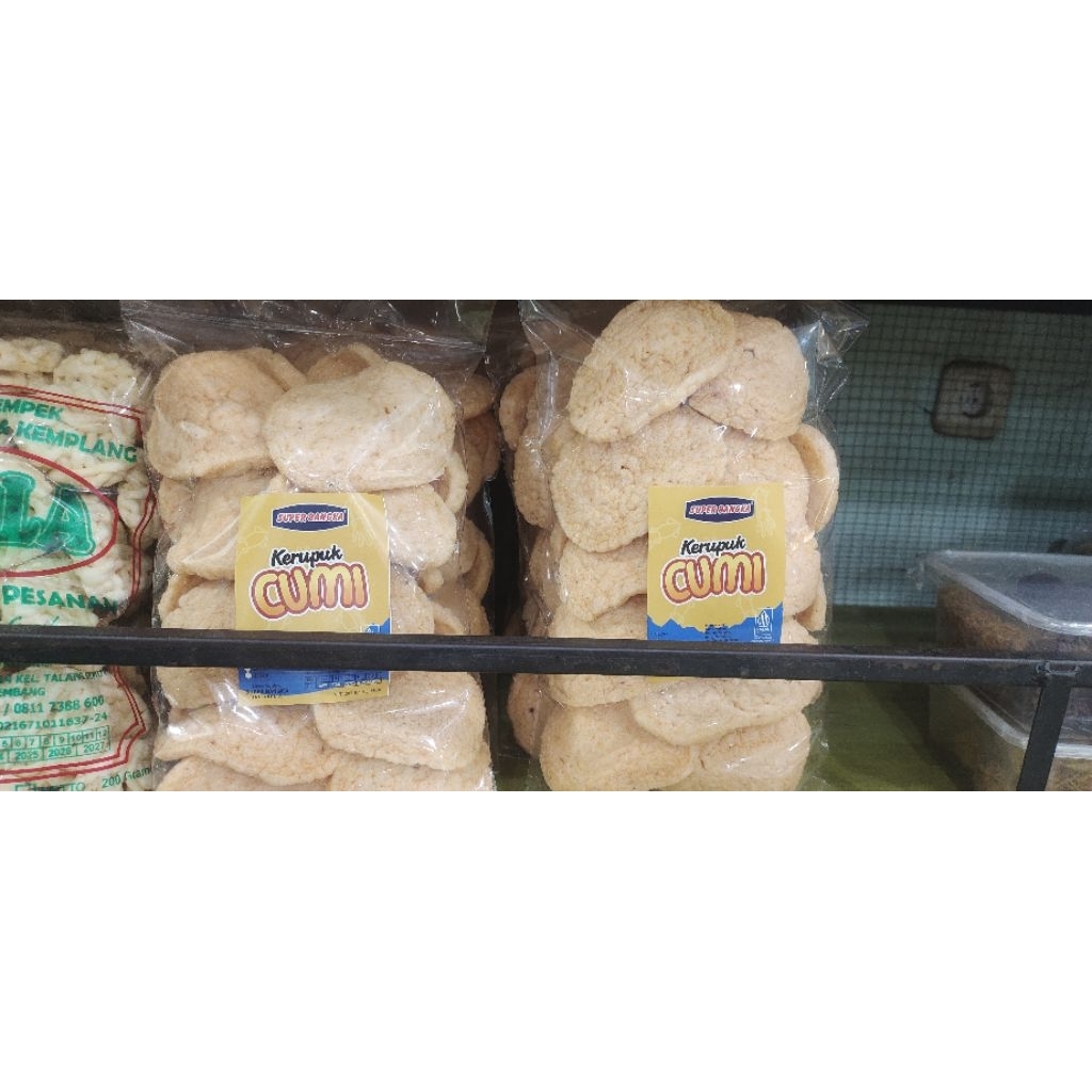 

kemplang cumi pempek Lala 26 ilir palembang